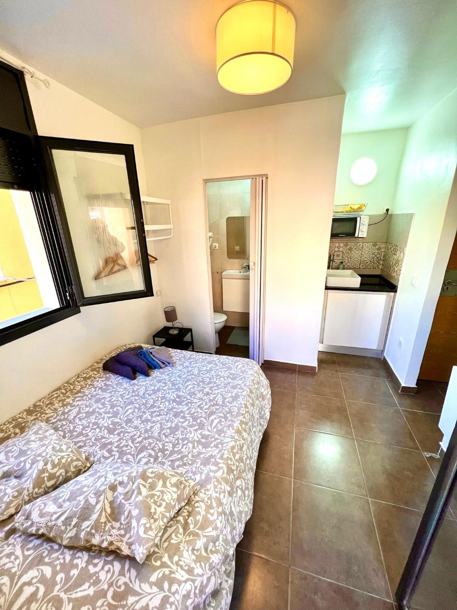 Mt Boutique Suites Y Apartamentos - Adults Only - Mataró Eksteriør billede