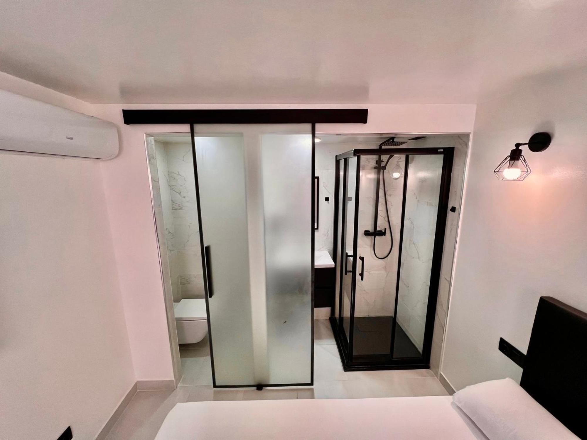 Mt Boutique Suites Y Apartamentos - Adults Only - Mataró Eksteriør billede
