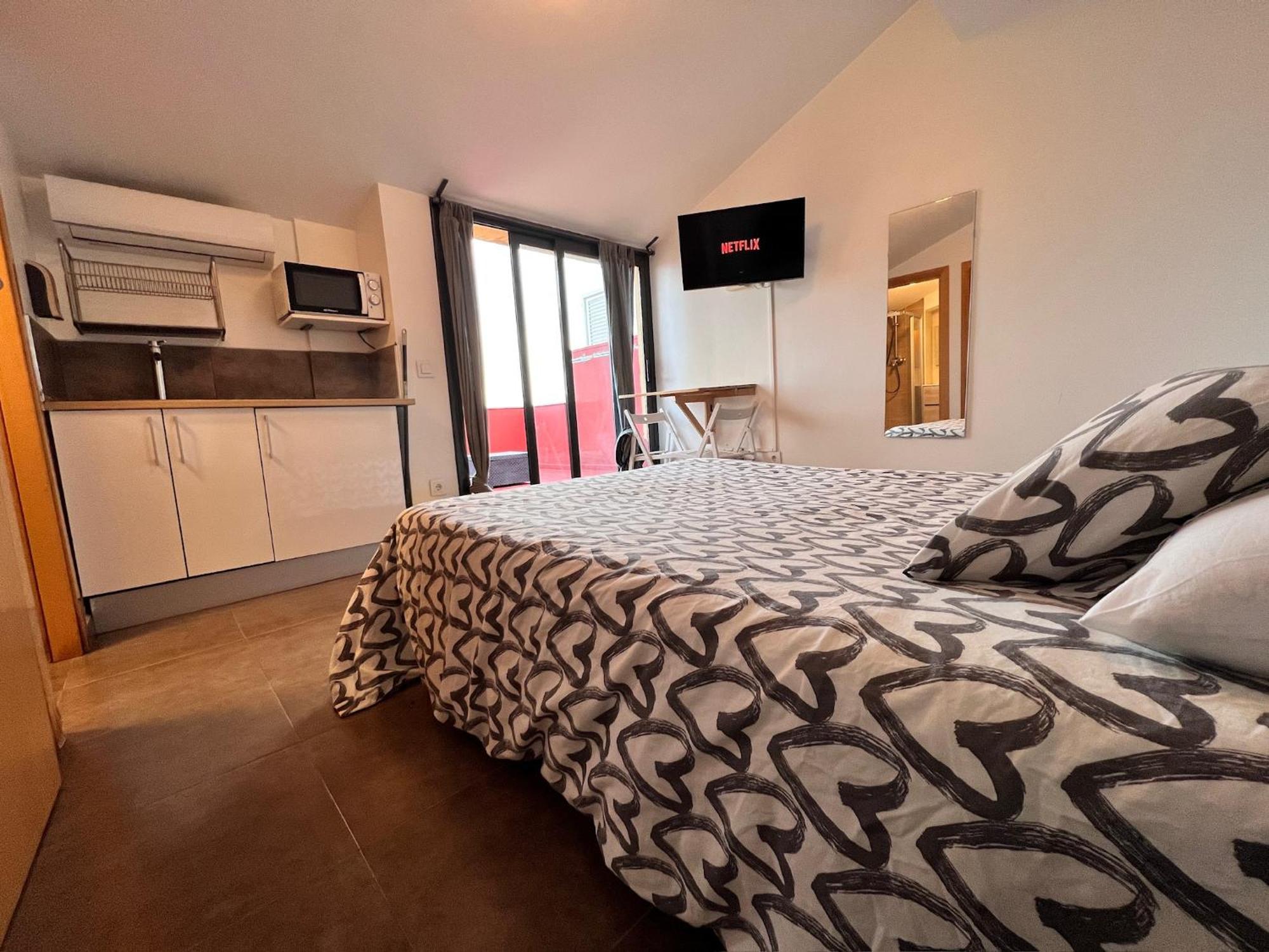 Mt Boutique Suites Y Apartamentos - Adults Only - Mataró Eksteriør billede